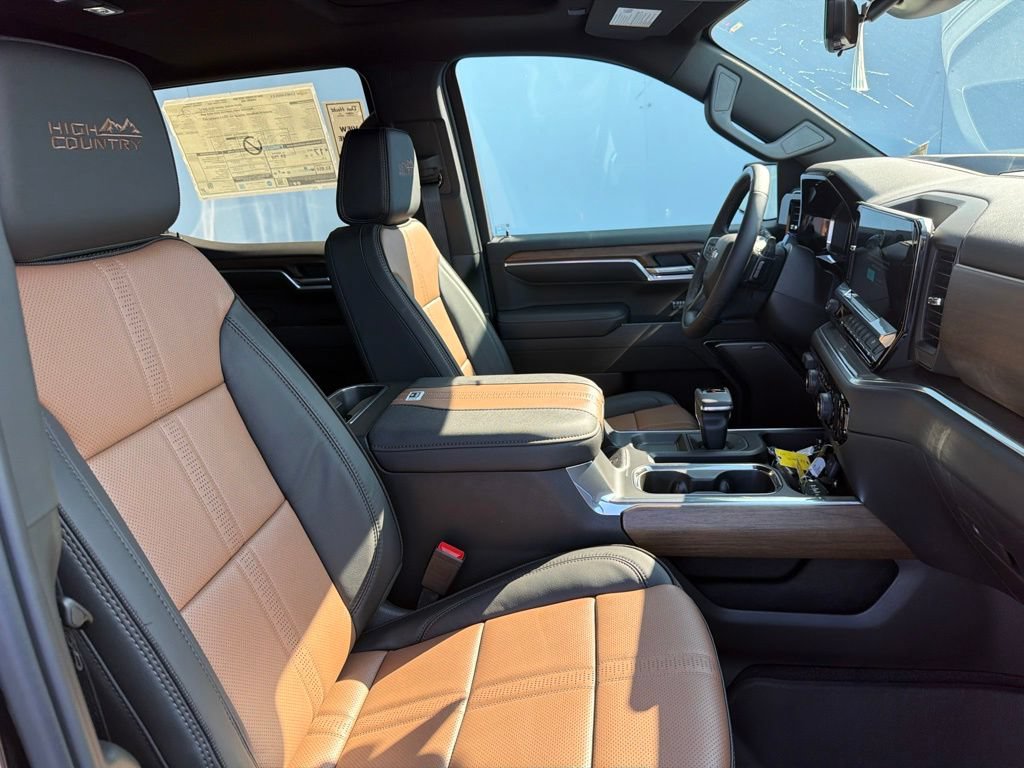 New 2026 Chevrolet Silverado 1500 High Country AWD/4WD image 9