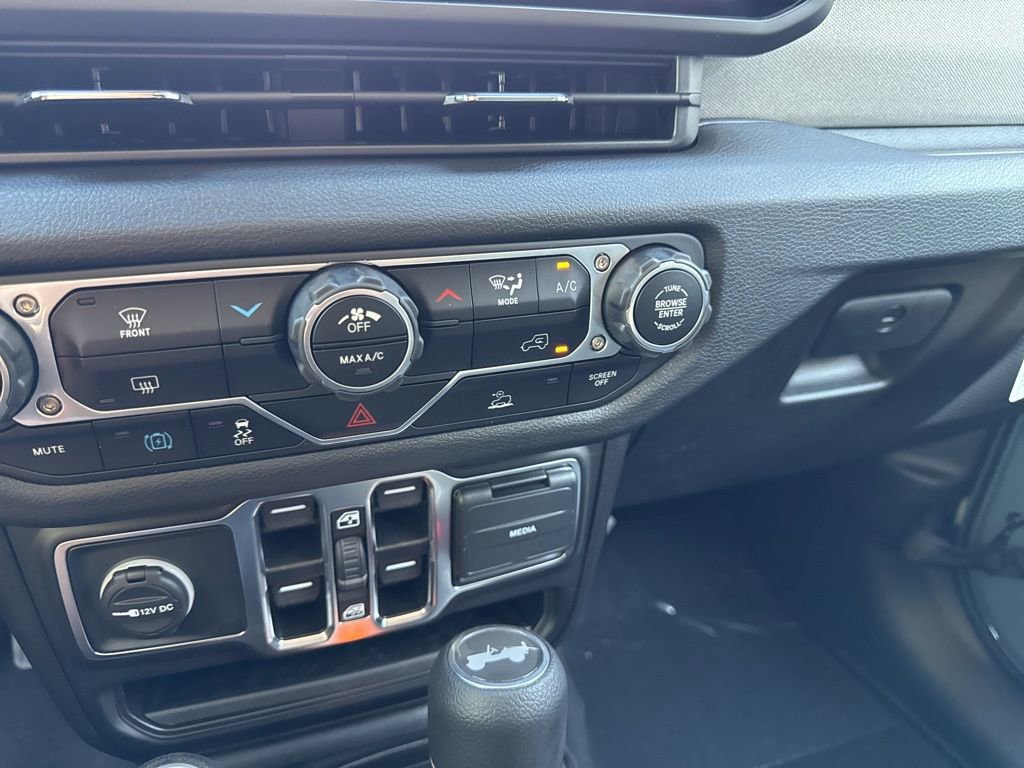 New 2025 Jeep Wrangler Sport S 4xe w/ LED Headlamp & Fog Lamp Group image 26