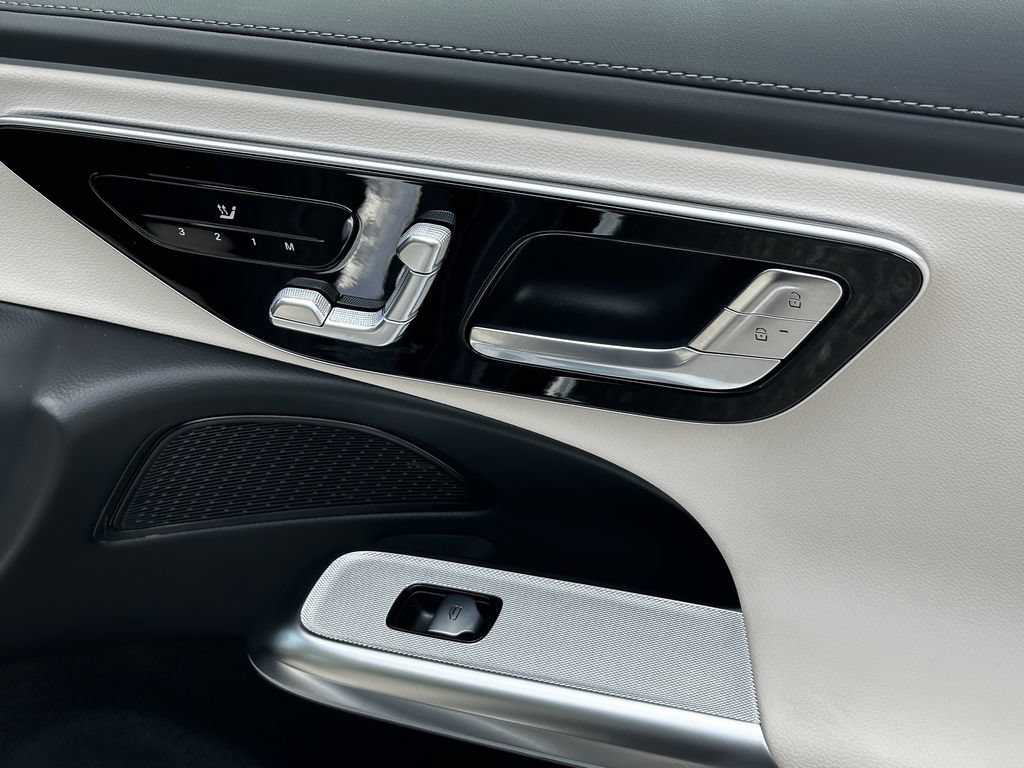 Certified 2026 Mercedes-Benz E 350 4MATIC Sedan image 17