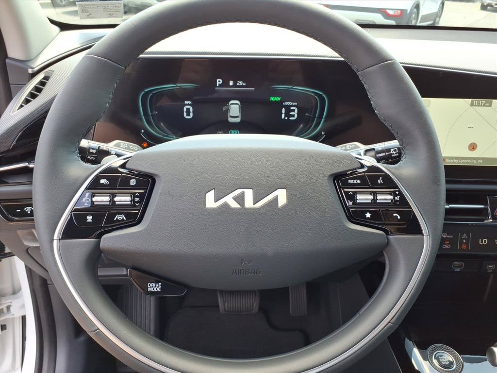 New 2026 Kia Niro FWD image 19