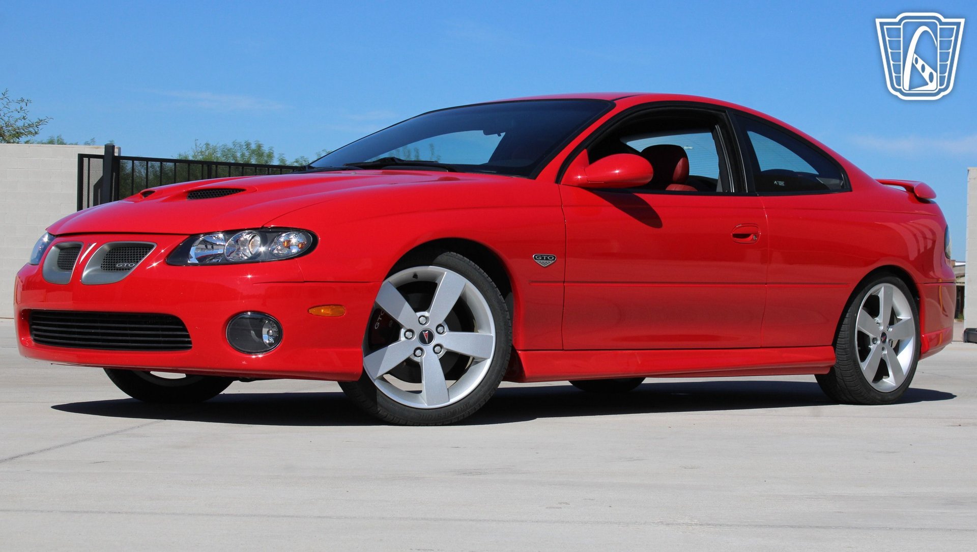 Used 2006 Pontiac GTO RWD image 2