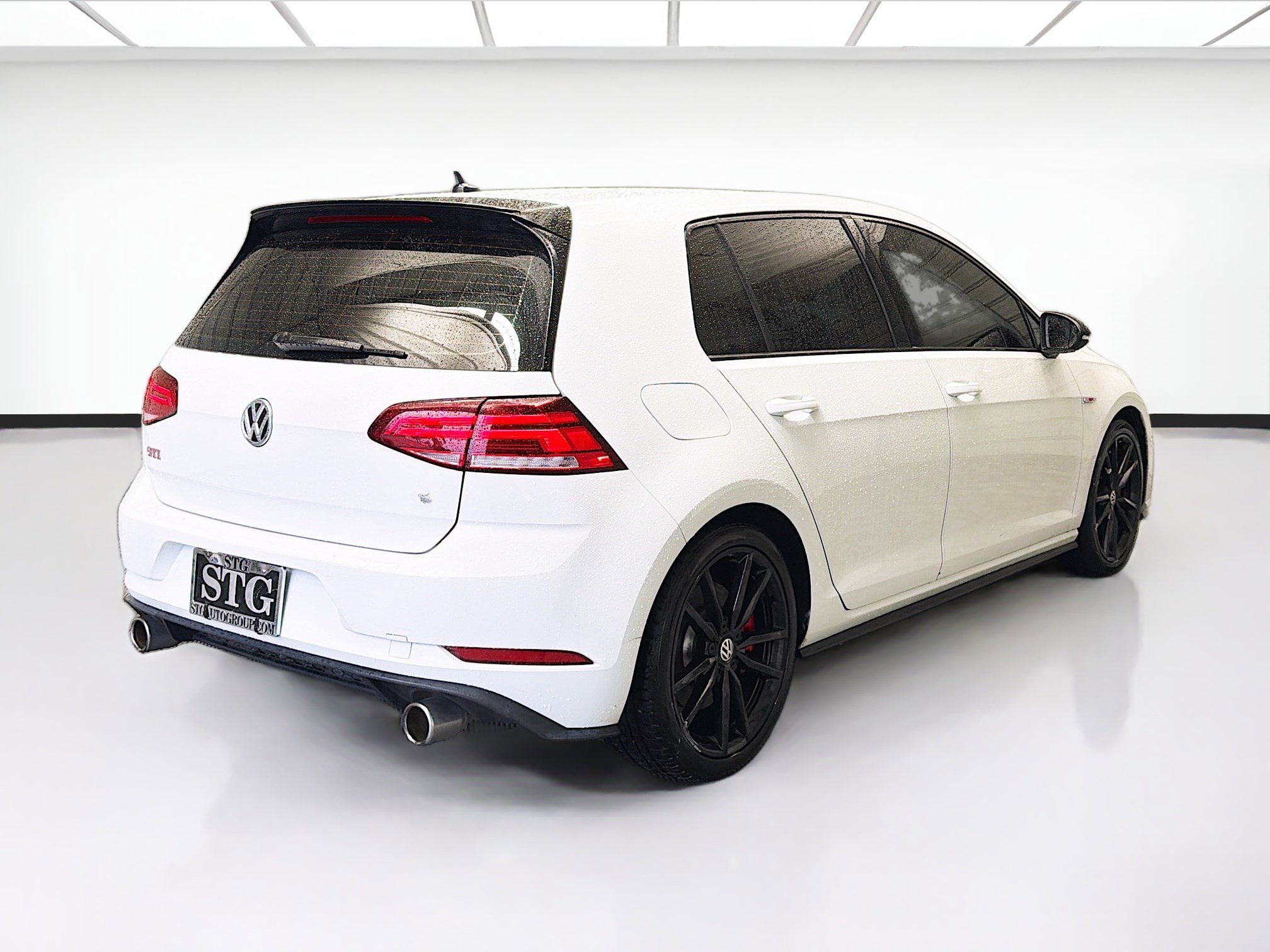 Used 2019 Volkswagen GTI Rabbit Edition image 4