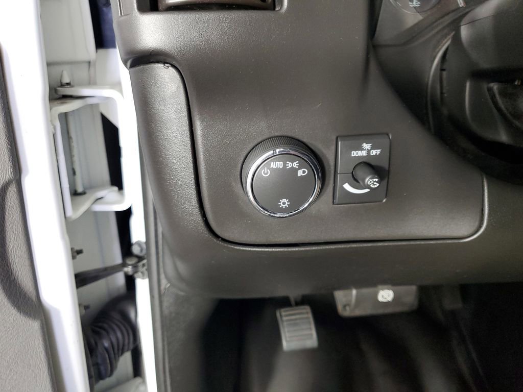 Used 2018 Chevrolet Express 2500 w/ Driver Convenience Package image 29