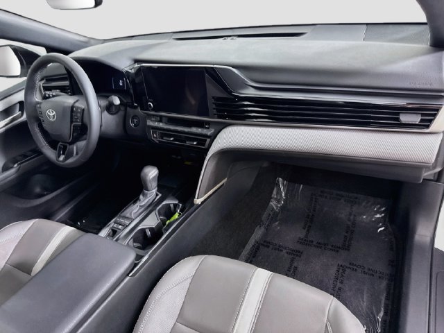 Certified 2025 Toyota Camry SE FWD image 29