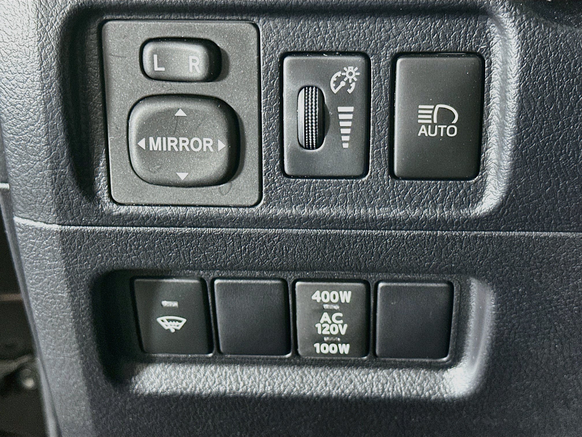 Used 2021 Toyota 4Runner SR5 AWD/4WD image 16