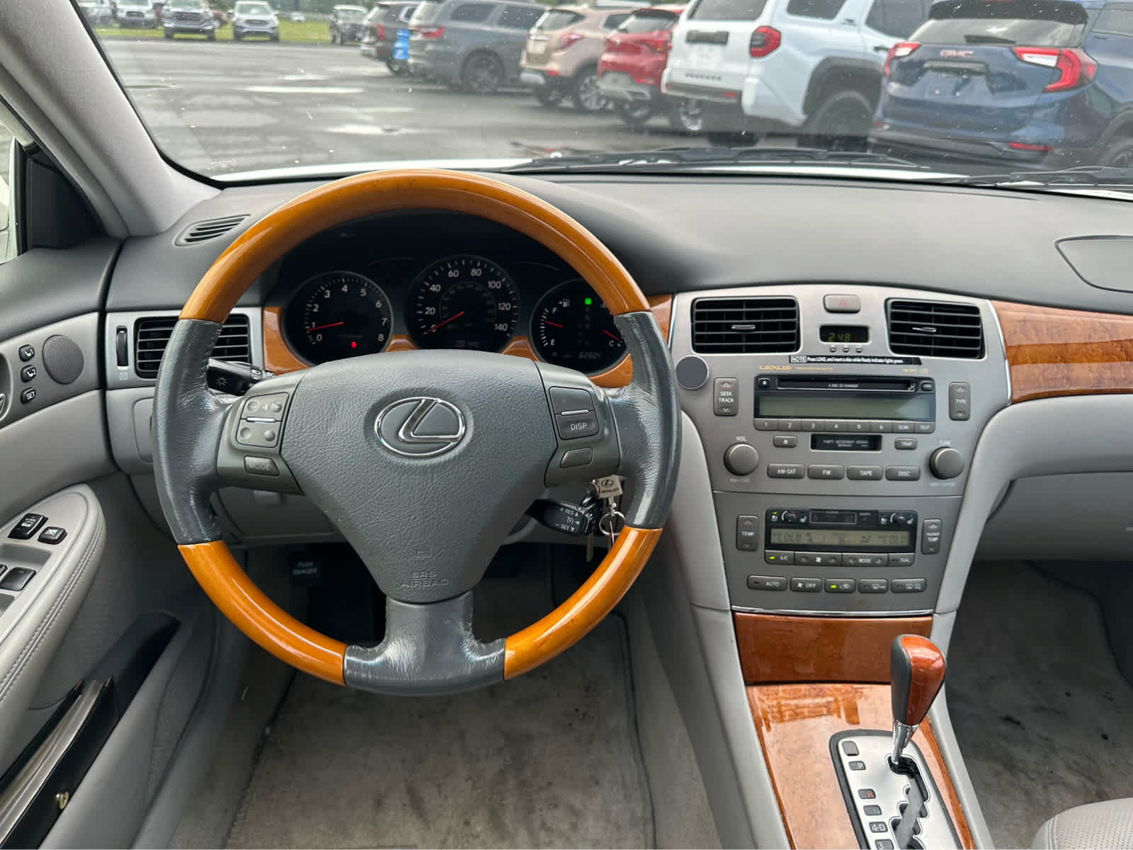 Used 2005 Lexus ES 330 w/ Preferred Accessory Pkg FWD image 14