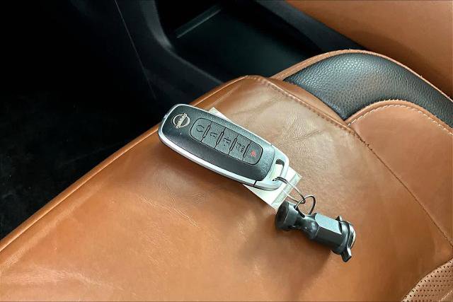 Certified 2023 Nissan Pathfinder Platinum image 15