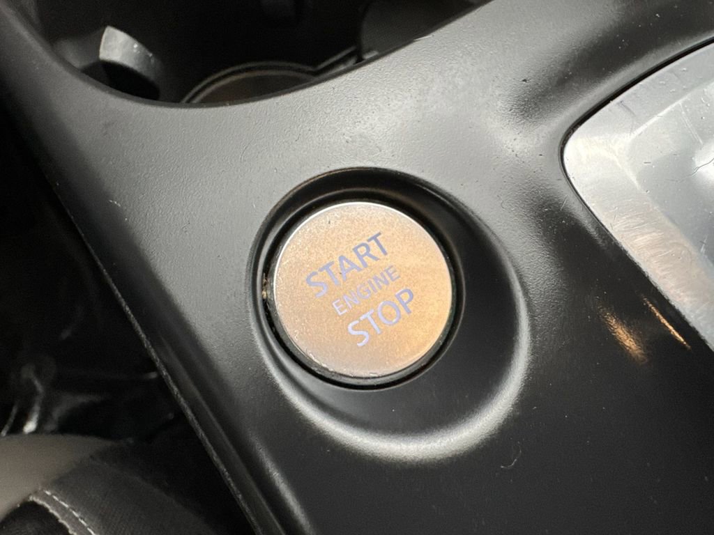 Used 2023 INFINITI QX50 Luxe w/ Cargo Package image 21