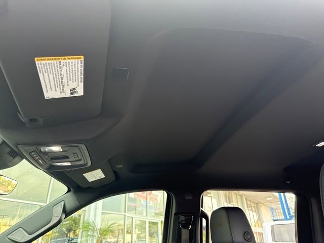 Used 2023 Chevrolet Silverado 1500 High Country w/ Technology Package image 21