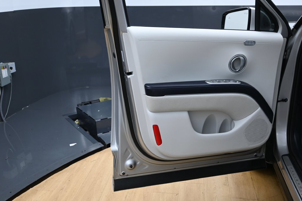 Used 2026 Hyundai Palisade Calligraphy FWD image 29