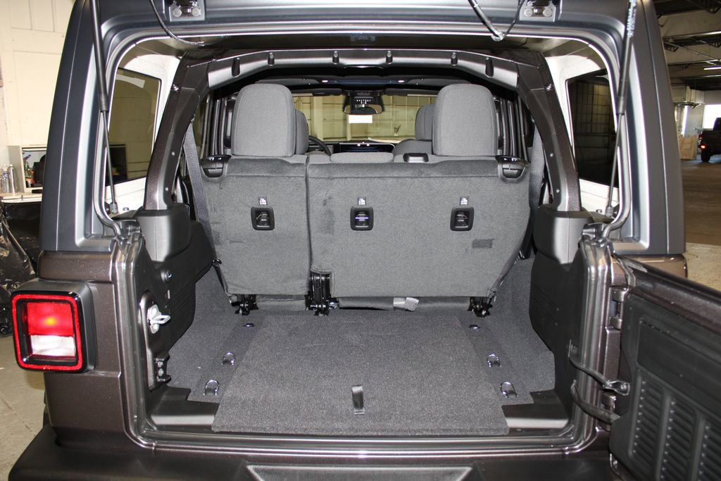 New 2026 Jeep Wrangler Sport S image 29