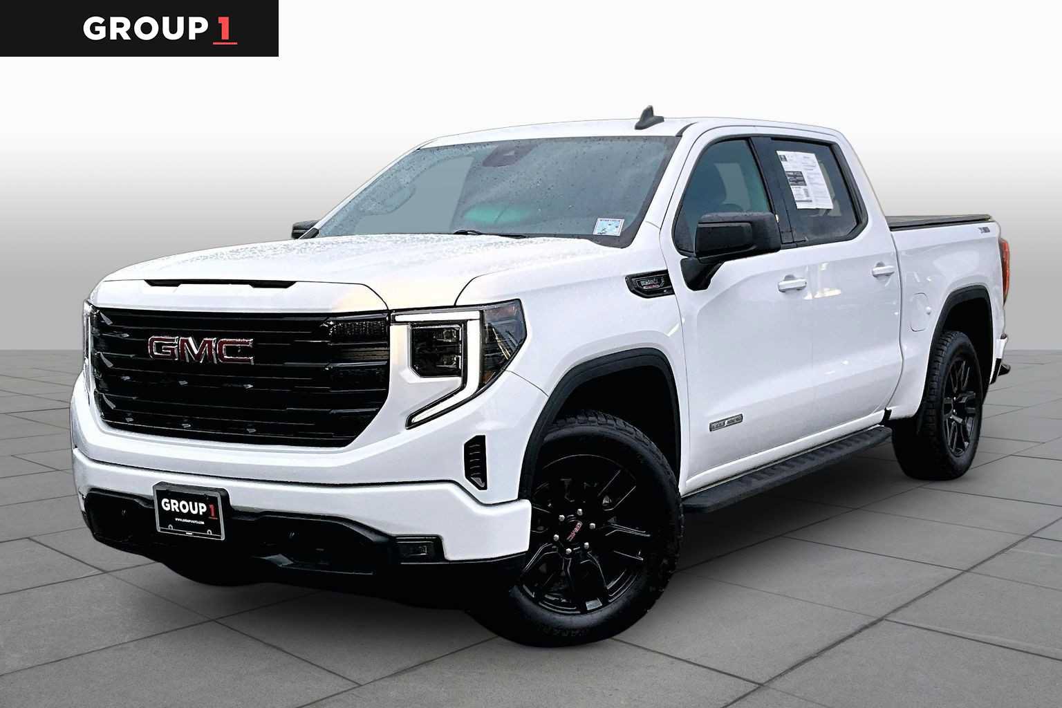 Used 2023 GMC Sierra 1500 Elevation w/ X31 Off-Road Package AWD/4WD image 1