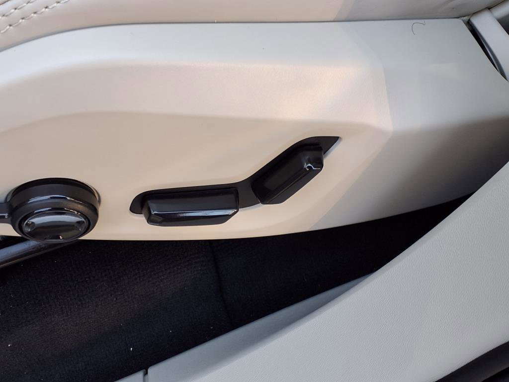 New 2026 Volvo XC90 B6 Ultra w/ Protection Package AWD/4WD image 15