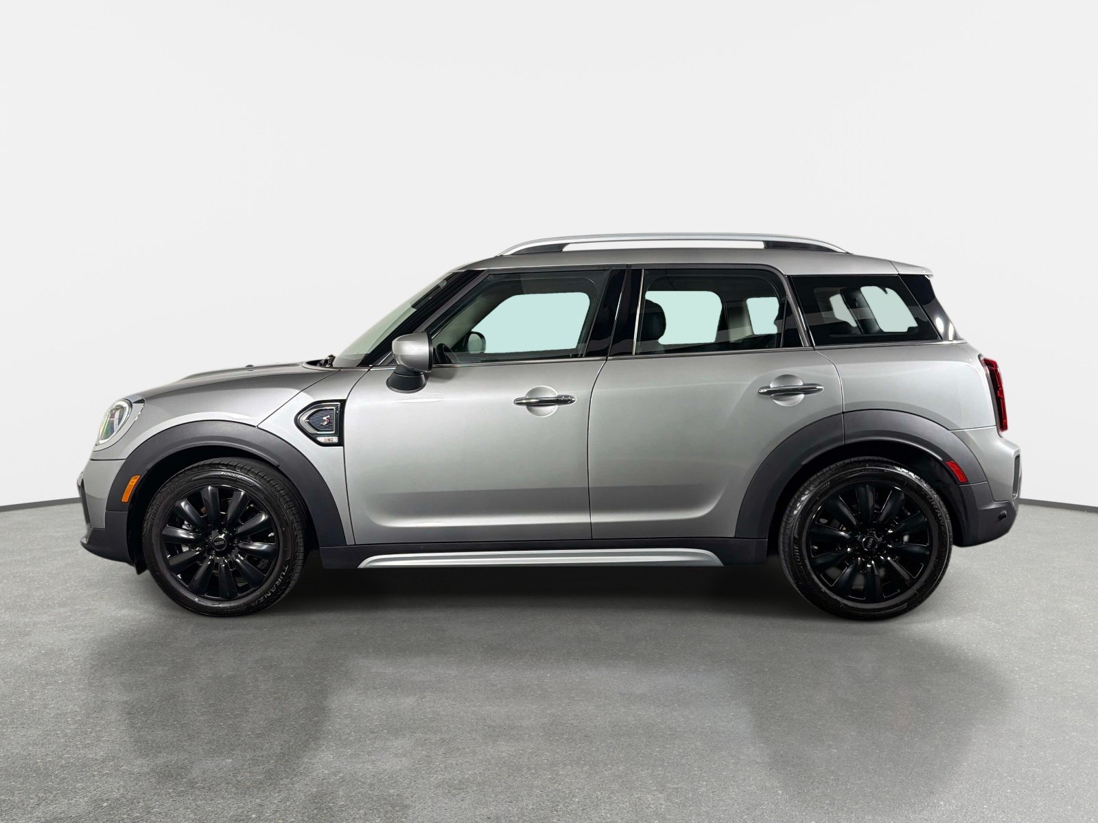 Used 2024 MINI Cooper Countryman S FWD image 6