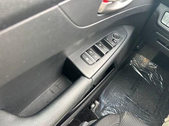 Certified 2020 Kia Forte LXS image 18