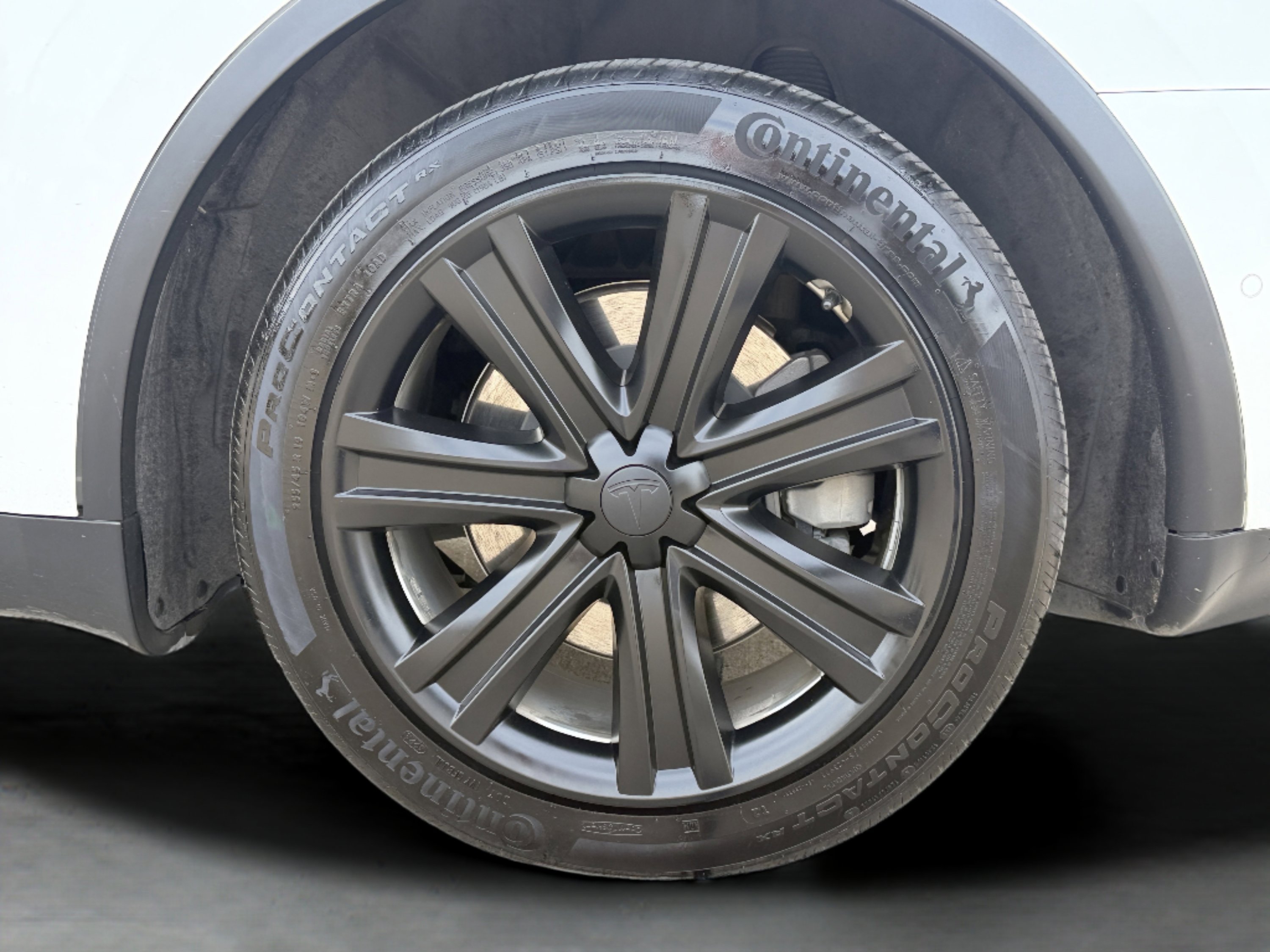 Used 2021 Tesla Model Y Long Range image 58