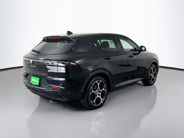 Used 2024 Alfa Romeo Tonale Veloce AWD/4WD image 10