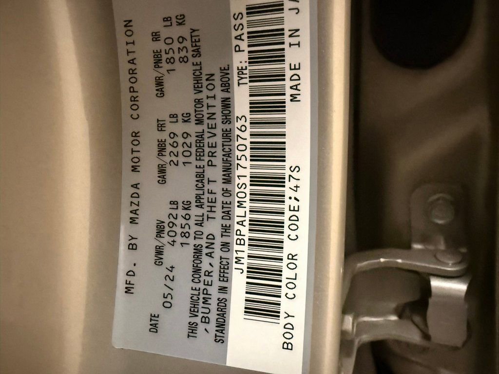 Used 2025 MAZDA MAZDA3 s image 41