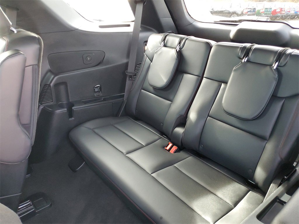 Used 2025 Ford Explorer ST-Line image 30