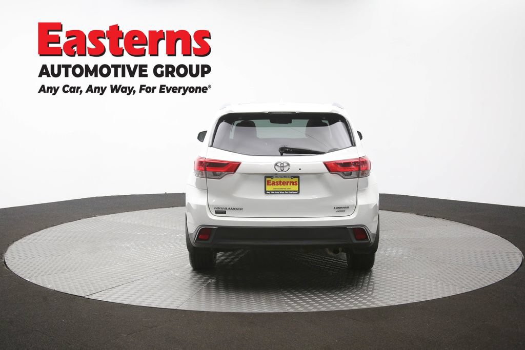 Used 2017 Toyota Highlander Limited Platinum AWD/4WD image 42