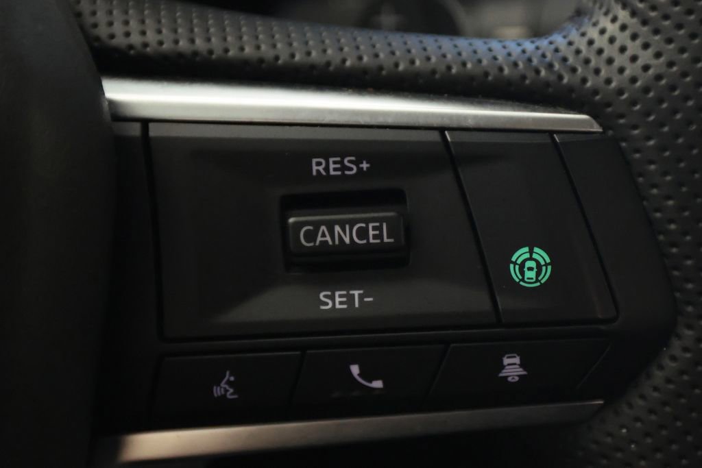 Used 2024 Mitsubishi Outlander SEL FWD image 24