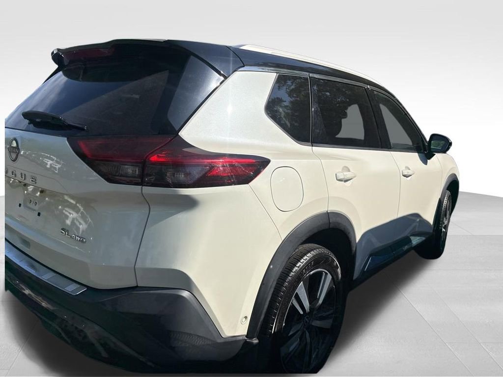Used 2023 Nissan Rogue SL w/ SL Premium Package AWD/4WD image 8