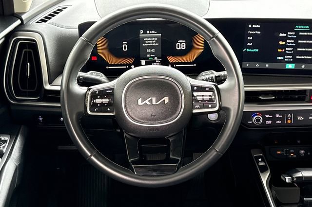 Certified 2024 Kia Sorento S w/ Panoramic Sunroof Package image 19
