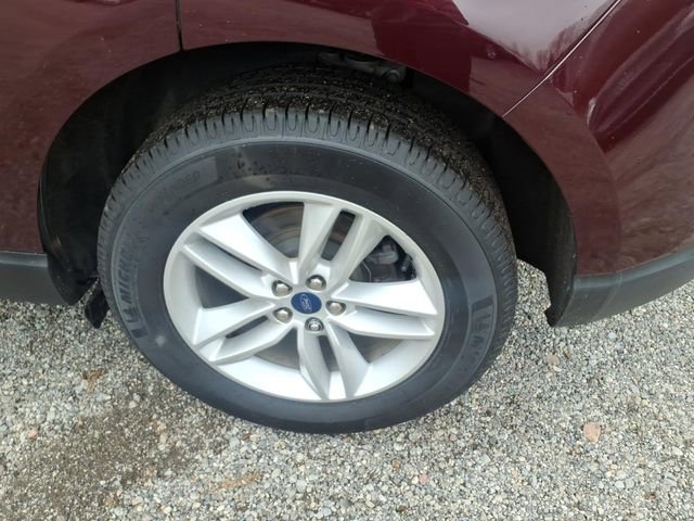 Used 2018 Ford Edge SEL w/ Equipment Group 201A AWD/4WD image 10
