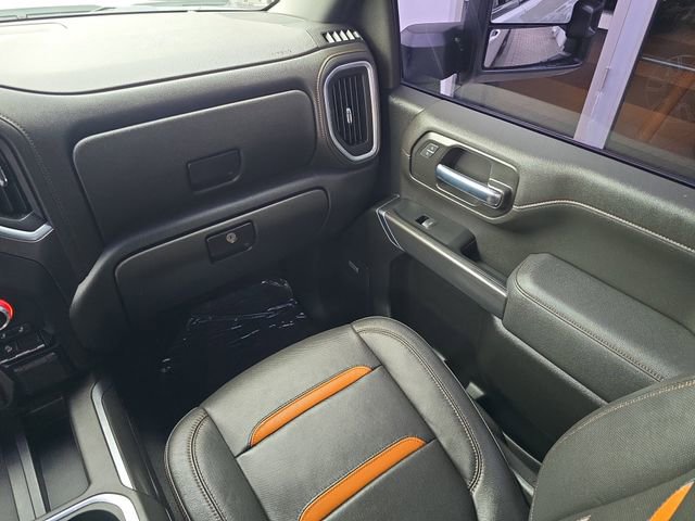 Certified 2022 GMC Sierra 2500 AT4 w/ AT4 Preferred Package image 13