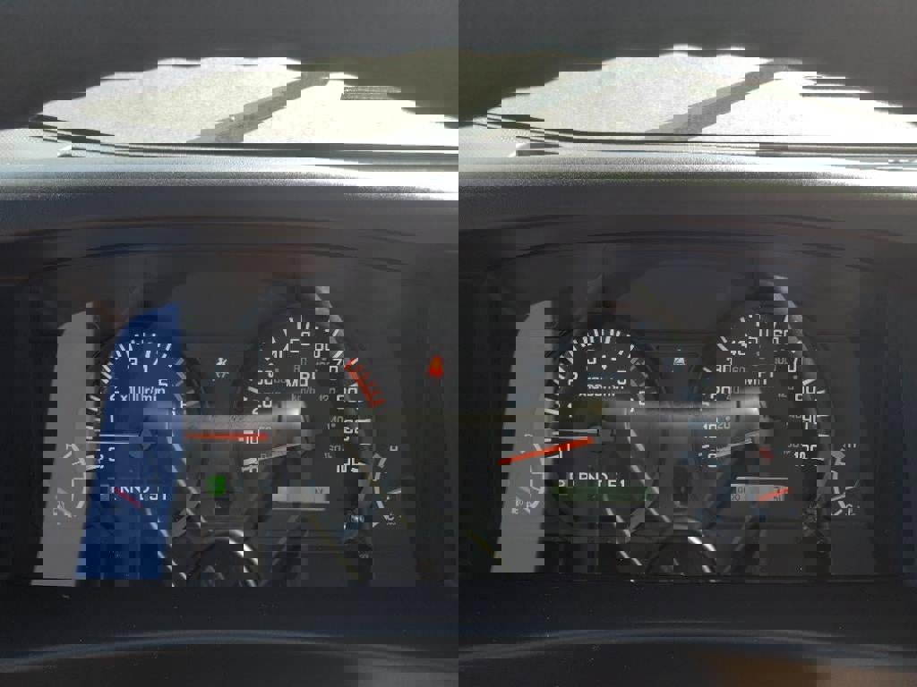 New 2025 Chevrolet Low Cab Forward image 10