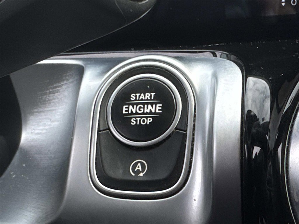 Used 2022 Mercedes-Benz GLB 250 image 45