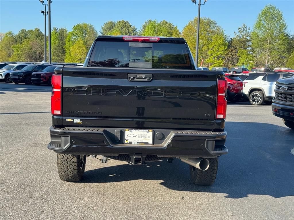 New 2026 Chevrolet Silverado 2500 LT w/ Trail Boss Package AWD/4WD image 4
