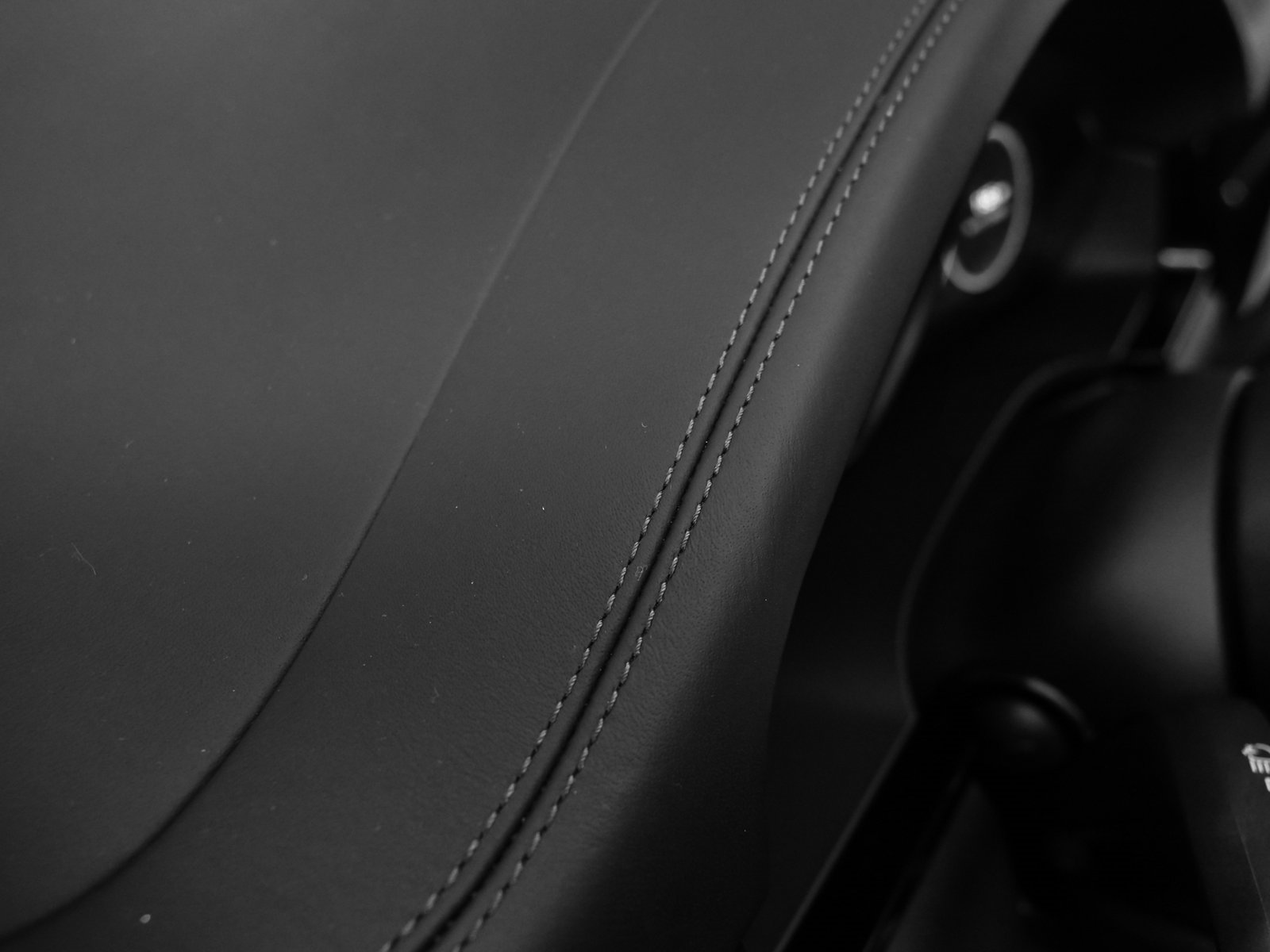 Used 2023 Porsche Cayenne GTS image 36