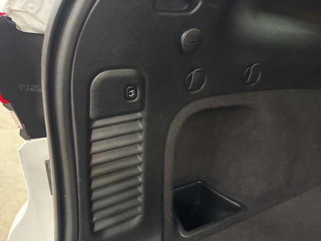 Used 2020 Jeep Grand Cherokee Limited X image 32
