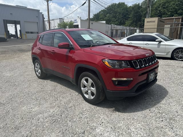 Used 2019 Jeep Compass Latitude w/ Popular Equipment Group AWD/4WD image 11