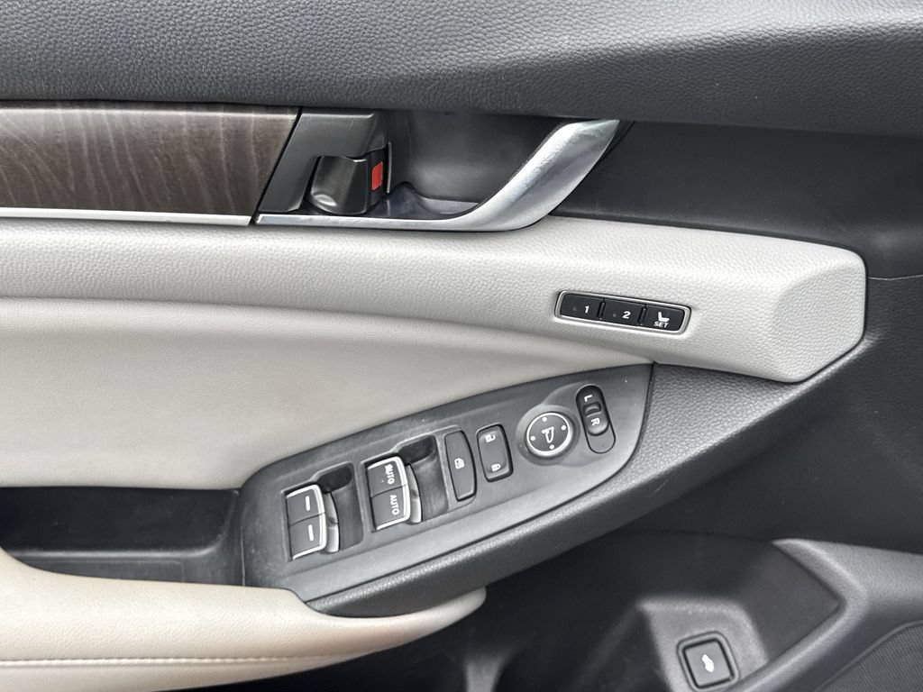 Used 2020 Honda Accord EX-L image 15