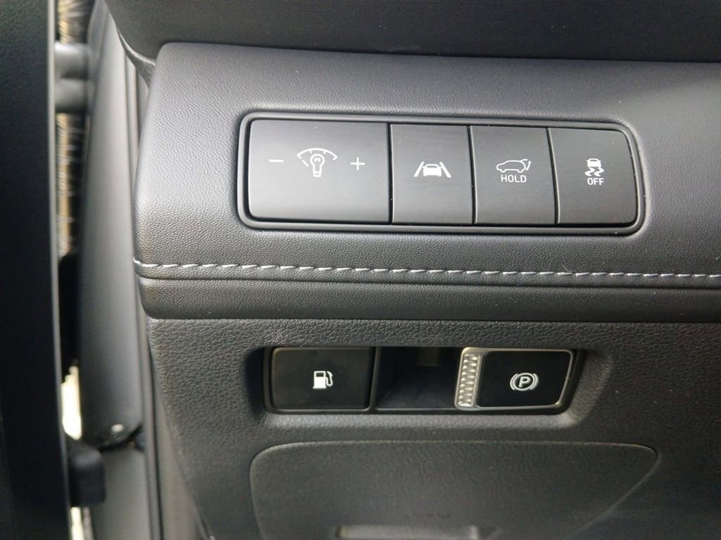 Used 2023 Hyundai Santa Fe Limited AWD/4WD image 24