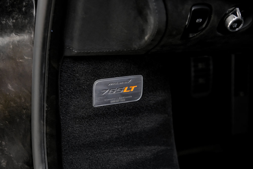 Used 2021 McLaren 765LT RWD image 34