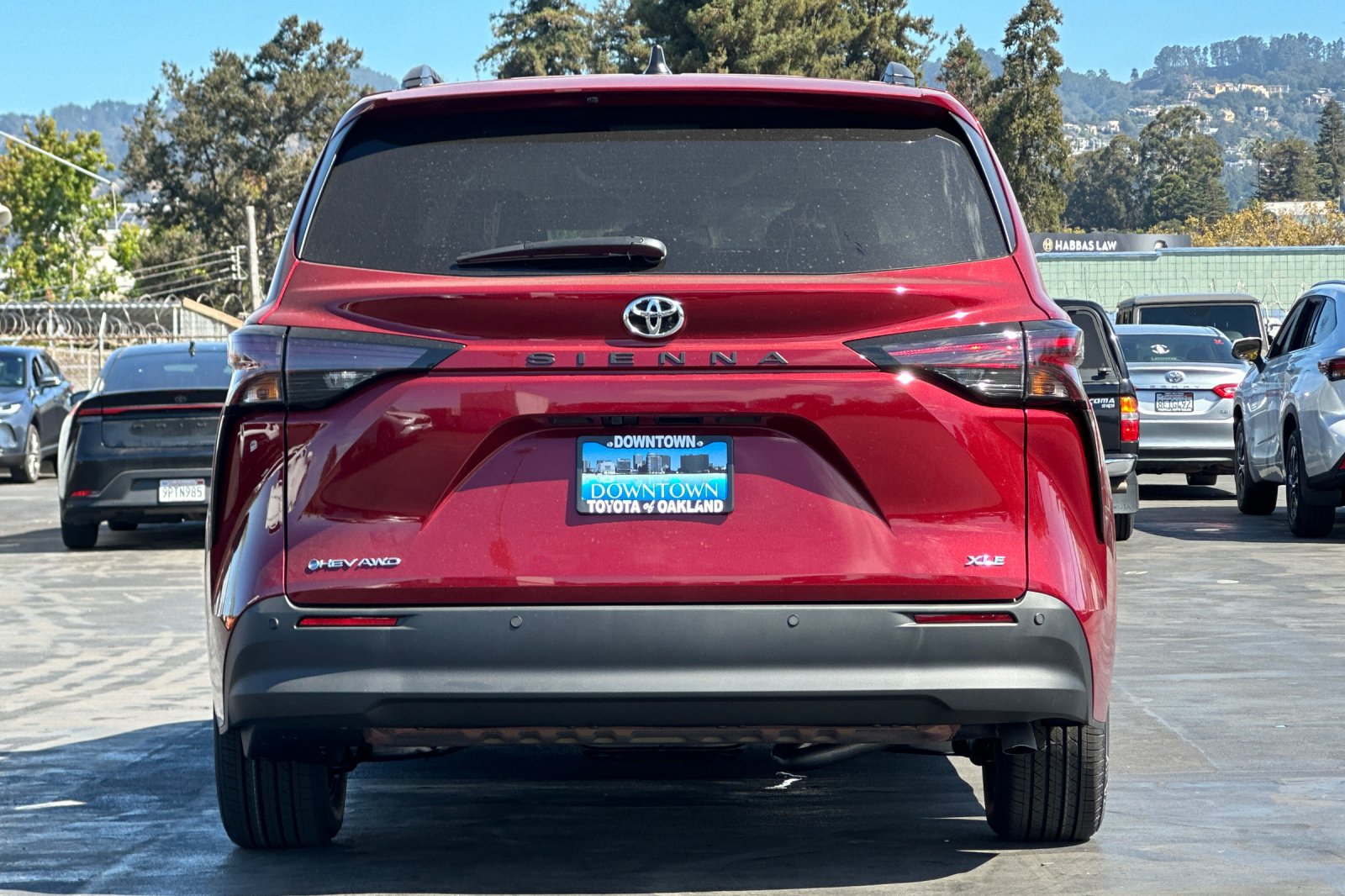 New 2026 Toyota Sienna XLE AWD/4WD image 5