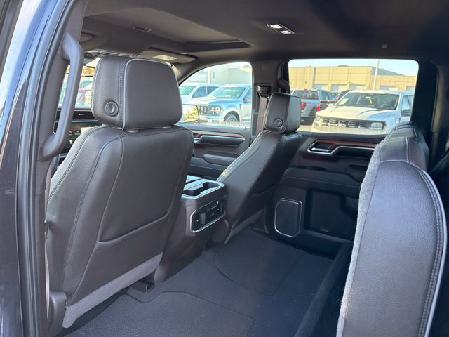 Used 2023 GMC Sierra 1500 Denali w/ Technology Package AWD/4WD image 23
