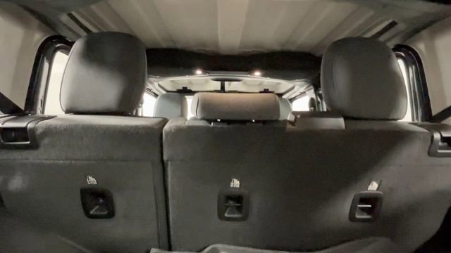 Used 2024 Jeep Wrangler Unlimited AWD/4WD image 15