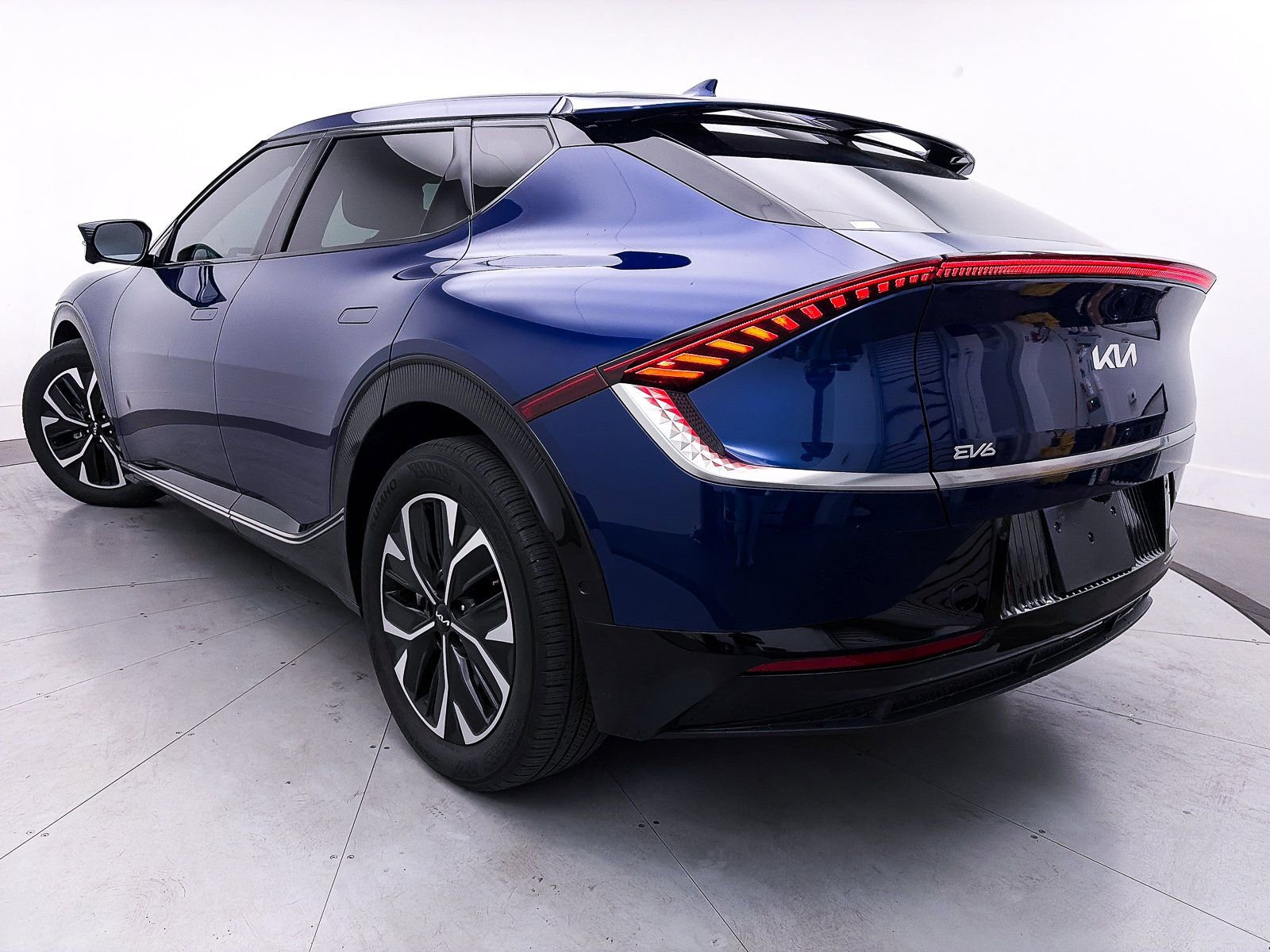 Used 2023 Kia EV6 Wind w/ Wind Technology Package image 2