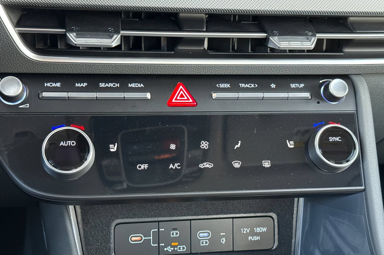 Used 2026 Hyundai Sonata SEL FWD image 22