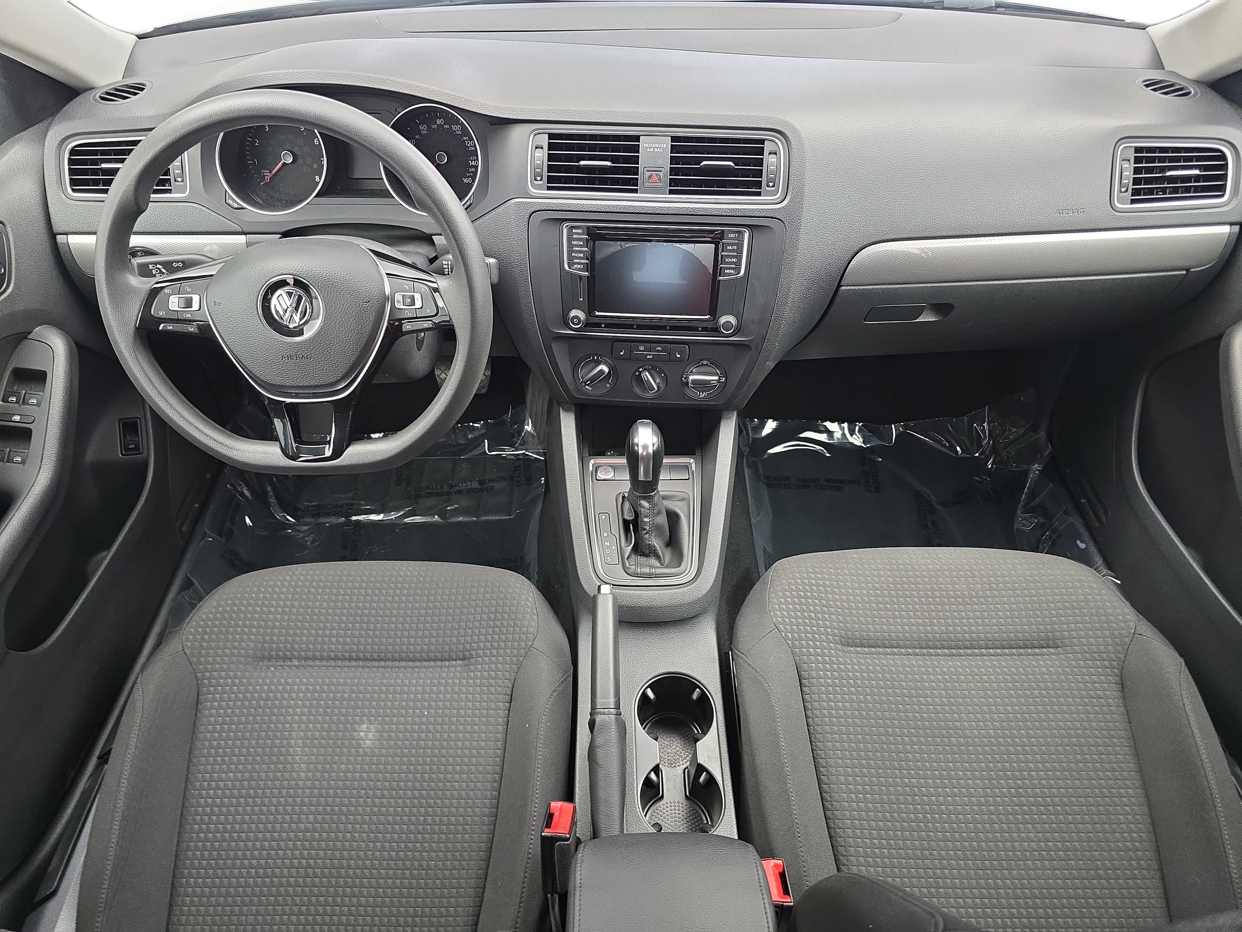 Used 2016 Volkswagen Jetta SE FWD image 9