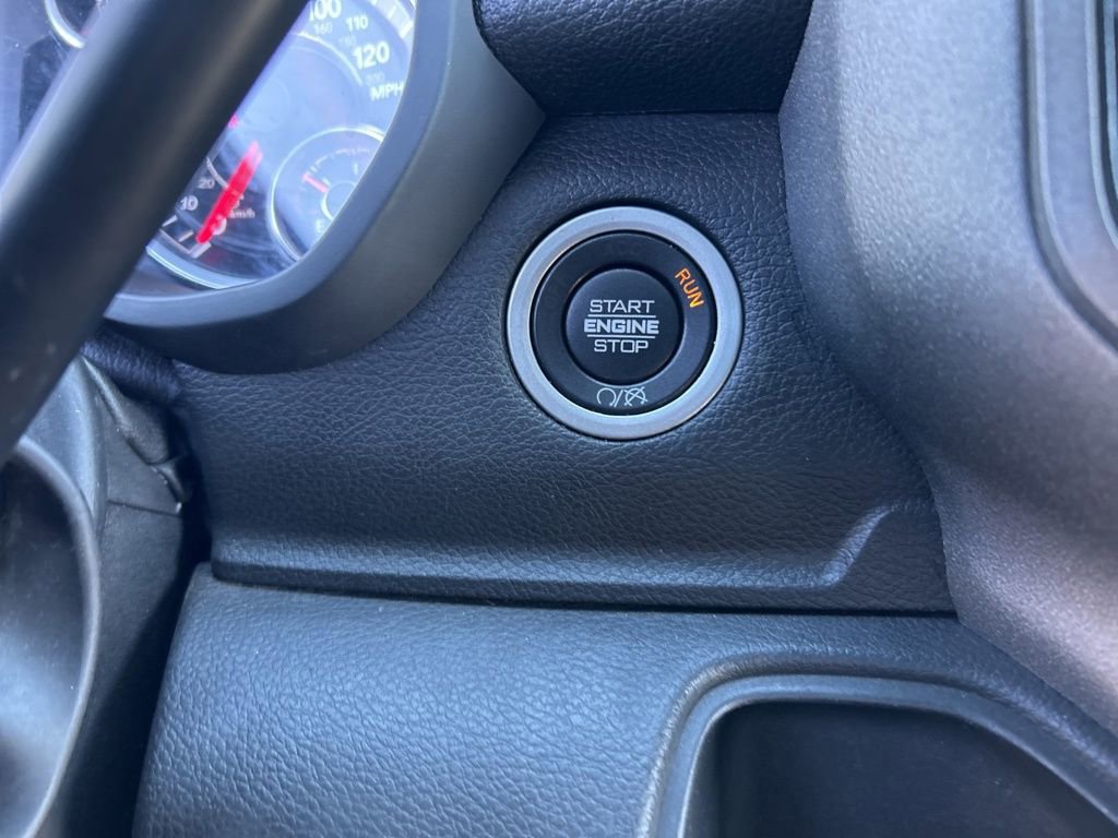 Used 2022 RAM 5500 Tradesman w/ Chrome Appearance Group image 13