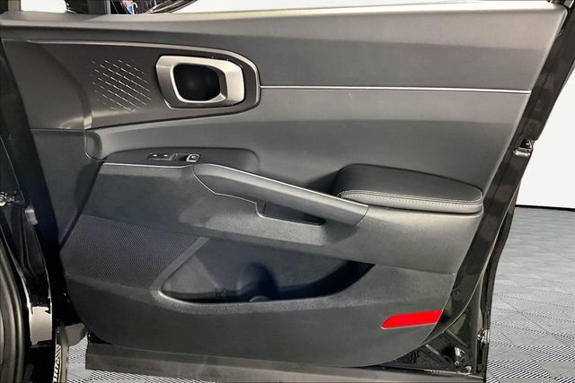 Certified 2026 Kia Sorento S w/ S Panoramic Sunroof Package FWD image 28