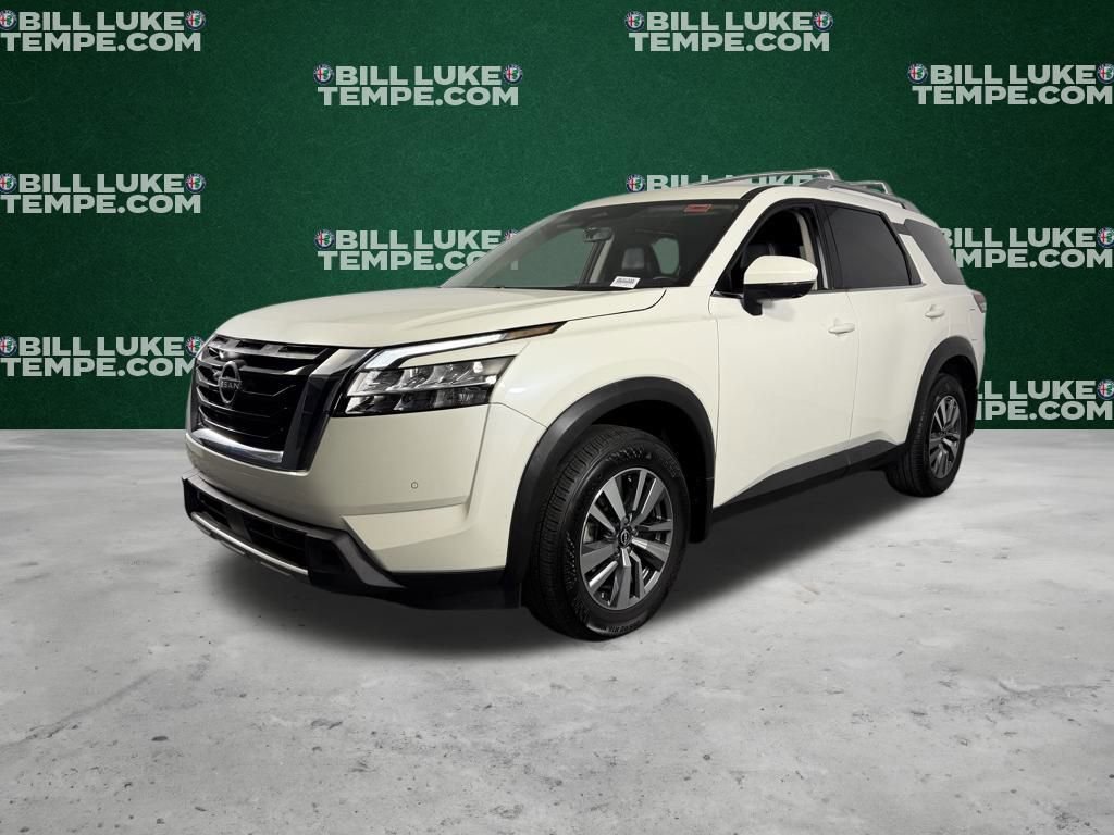 Used 2024 Nissan Pathfinder SL image 4