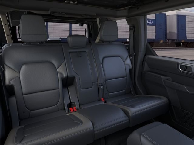 New 2026 Ford Bronco Outer Banks AWD/4WD image 11