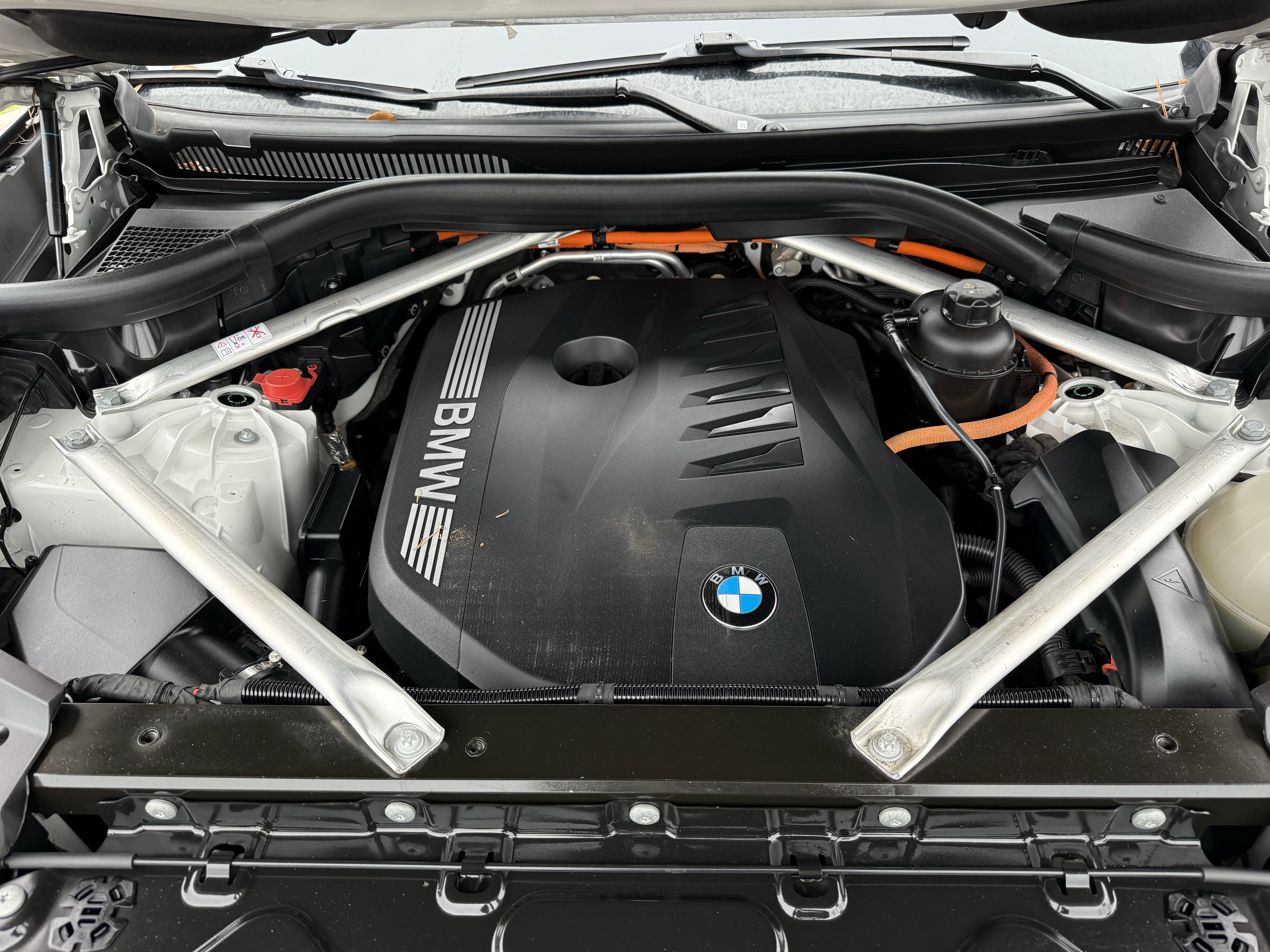 Used 2024 BMW X5 xDrive50e image 32