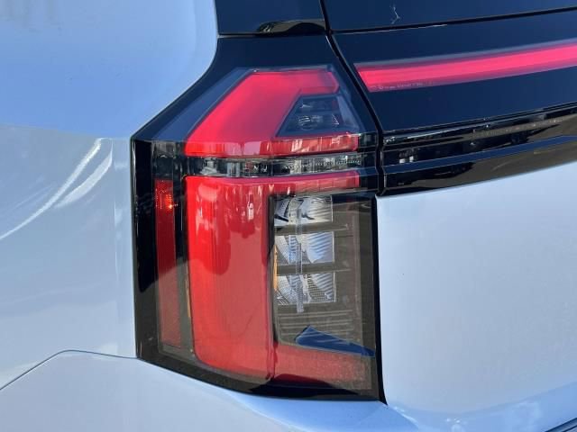 New 2026 Nissan Armada Platinum Reserve image 15